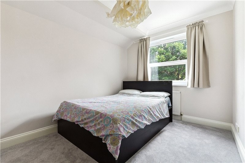 Camberwell New Road, London, SE5