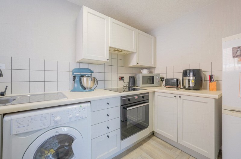 Guys Cliffe Avenue, Leamington Spa, Warwickshire, CV32