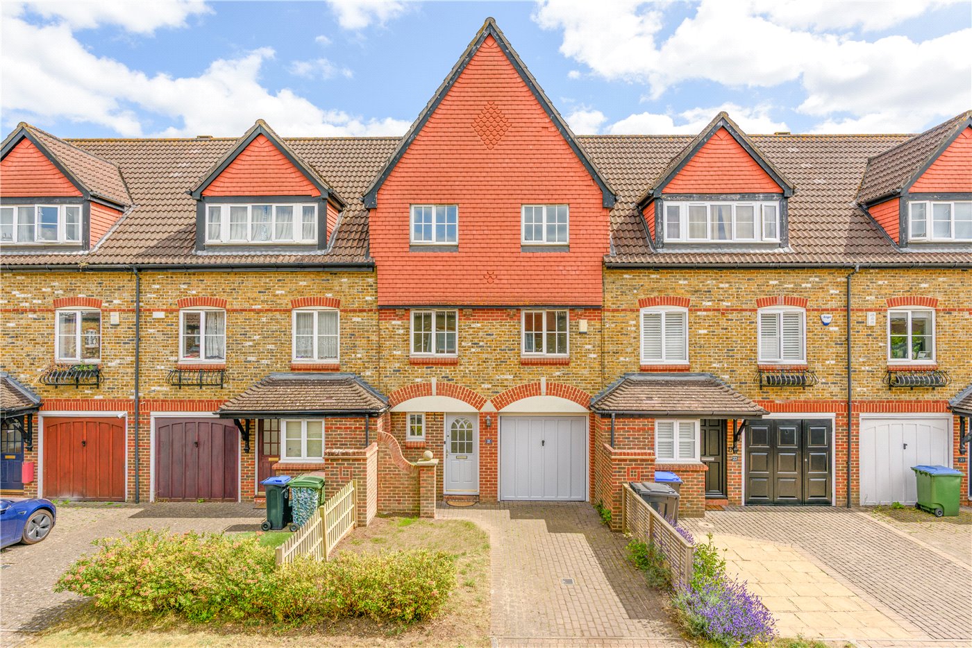 Virginia Place, Cobham, Surrey, KT11