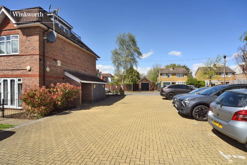 Colborne Way, Worcester Park, KT4