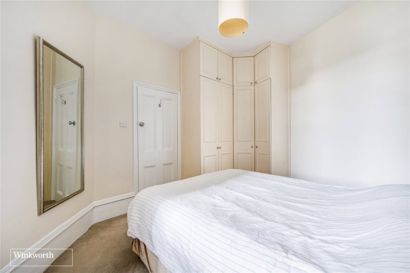 Arlington Park Mansions, Sutton Lane North, London, W4