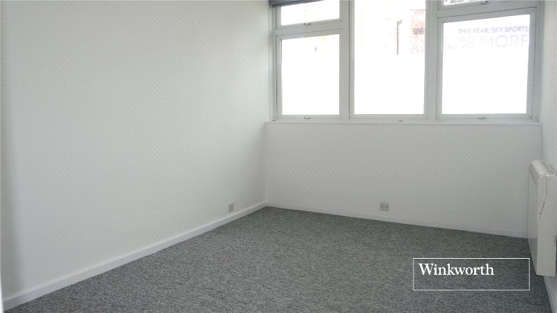 Cat Hill, East Barnet, EN4