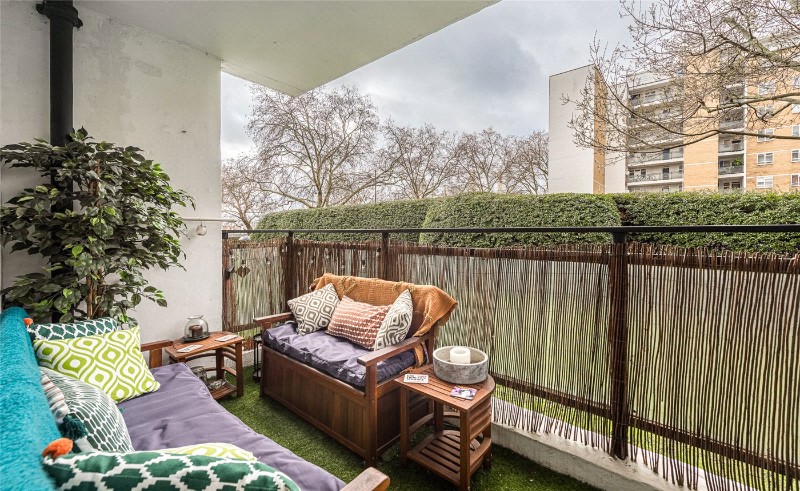 Churchill Gardens, London, SW1V