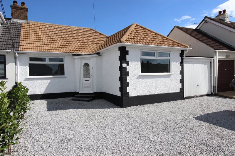 Leonard Drive, Rayleigh, Essex, SS6
