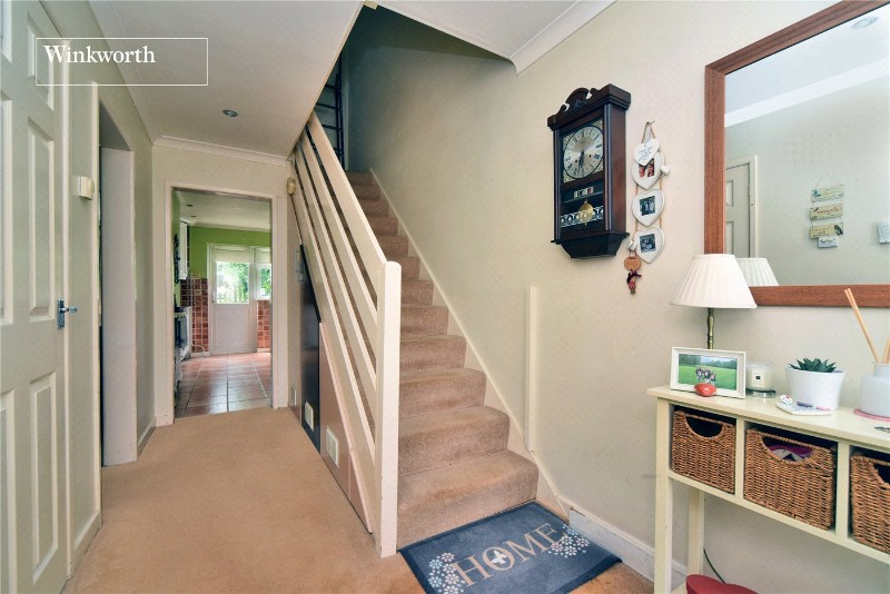 Clarkes Avenue, Worcester Park, KT4