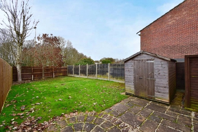 Mathias Walk, Brighton Hill, Basingstoke, Hampshire, RG22