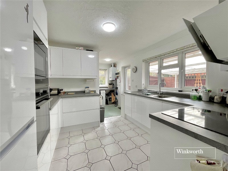Chewton Common Road, Highcliffe, Christchurch, Dorset, BH23