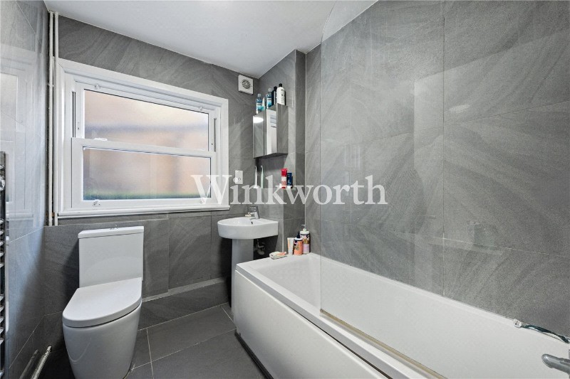 Finsbury Park Road, London, N4