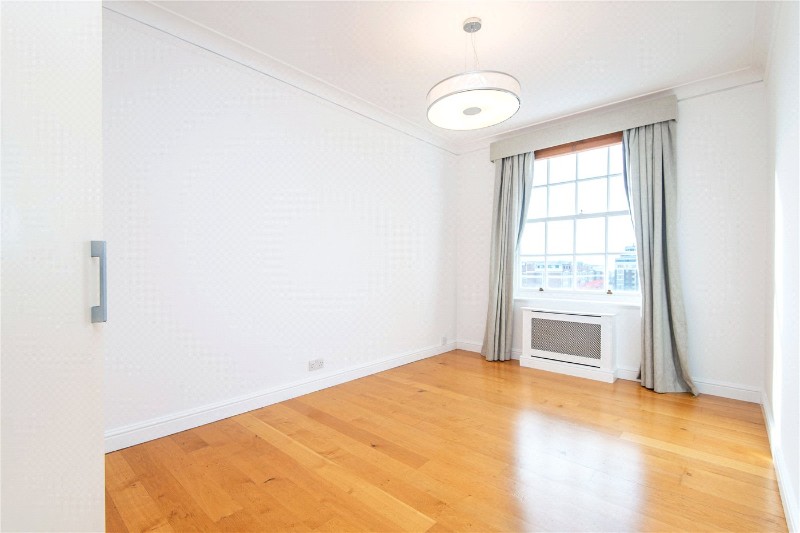 Eyre Court, Finchley Road, St John&#39;s Wood, London, NW8