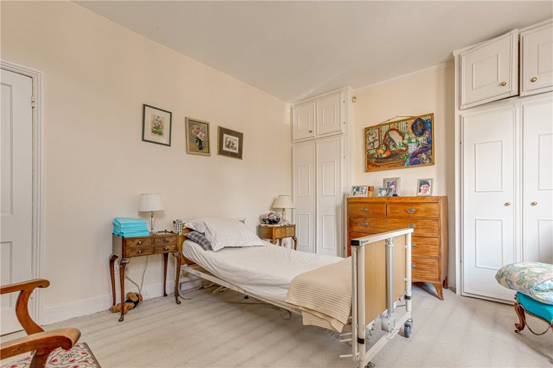 Woodlawn Road, London, SW6