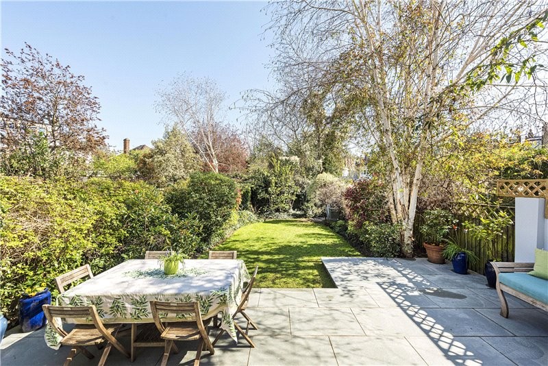 Ferry Road, Barnes, London, SW13
