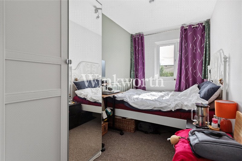 Castleview Close, London, N4