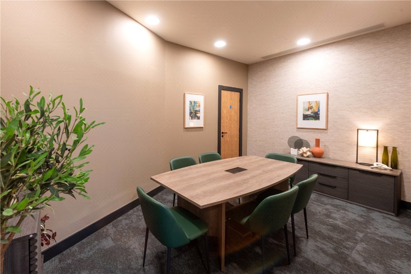 Flagstaff Road, Bankside Gardens, Reading, Berkshire, RG2