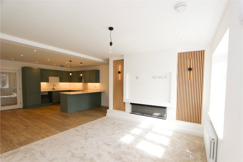 River Court, London Road, SS9