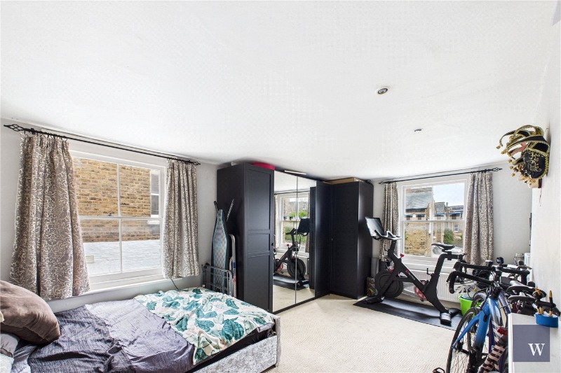 Rattray Road, London, SW2