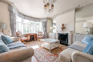 Chelmsford Square, London, NW10