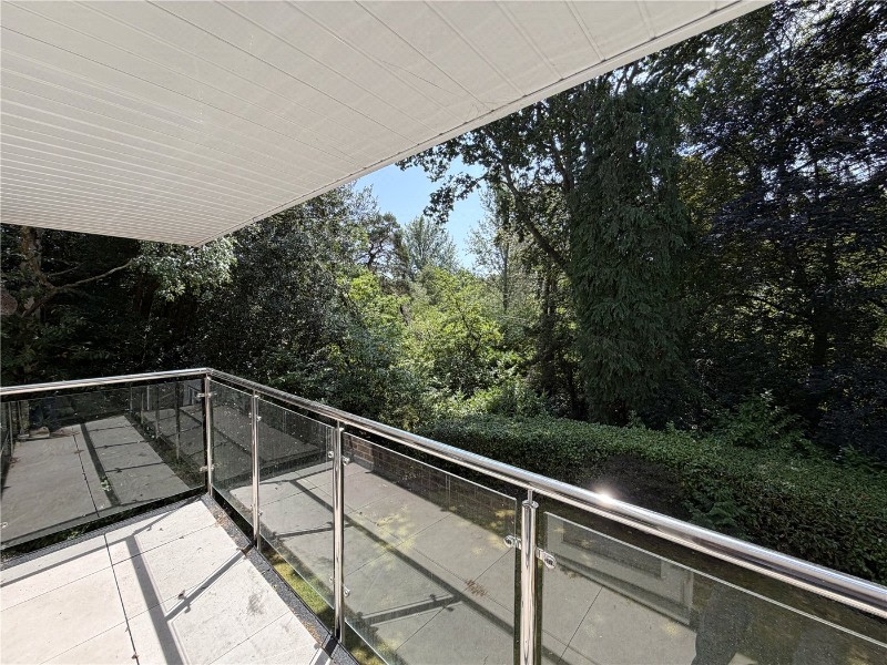 Branksome Wood Road, Bournemouth, Dorset, BH4