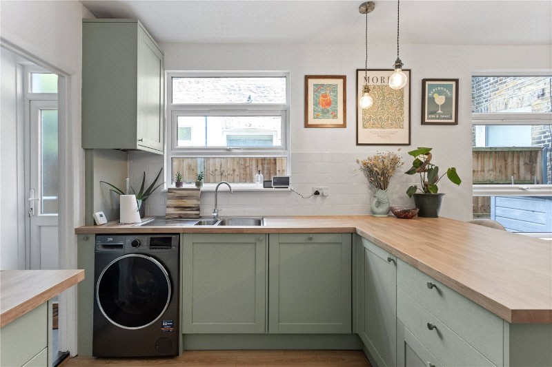 Mellison Road, London, SW17