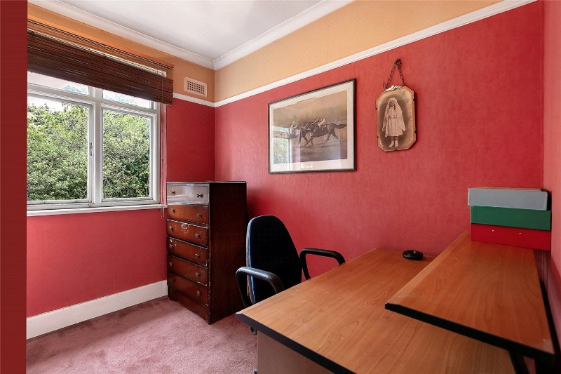 West Hill Road, London, SW18