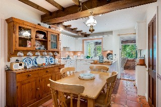 Kings Lane, Snitterfield, Stratford-upon-Avon, Warwickshire, CV37