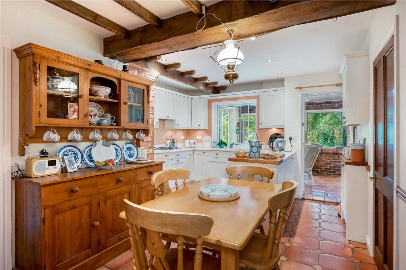 Kings Lane, Snitterfield, Stratford-upon-Avon, Warwickshire, CV37