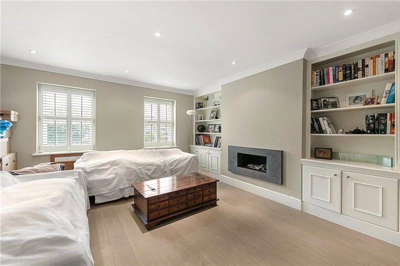 Fielding Mews, Barnes, London, SW13