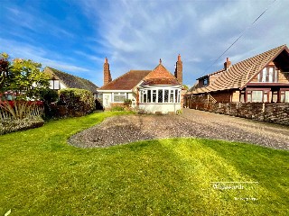 Lymington Road, Highcliffe, Dorset, BH23