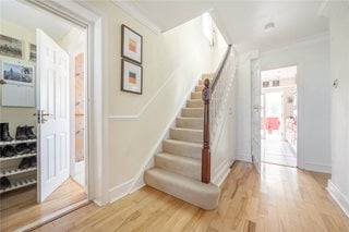 Barnet Gate Lane, Arkley, EN5