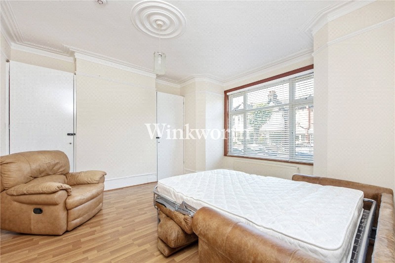 Spencer Avenue, London, N13
