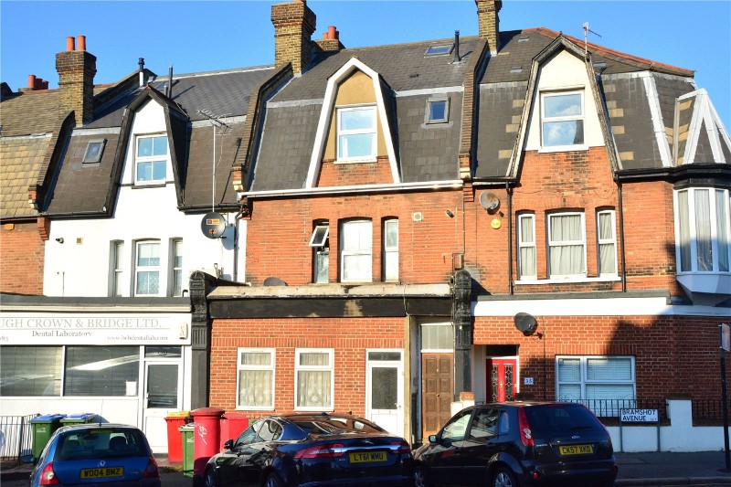 Bramshot Avenue, London, SE7