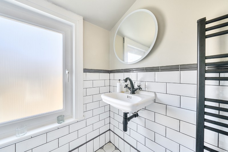 Farren Road, London, SE23