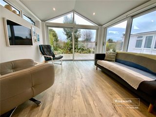 Sheldrake Road, Mudeford, Dorset, BH23