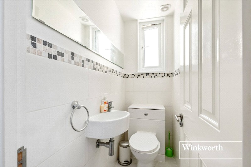 Station Road, London, Finchley, N3