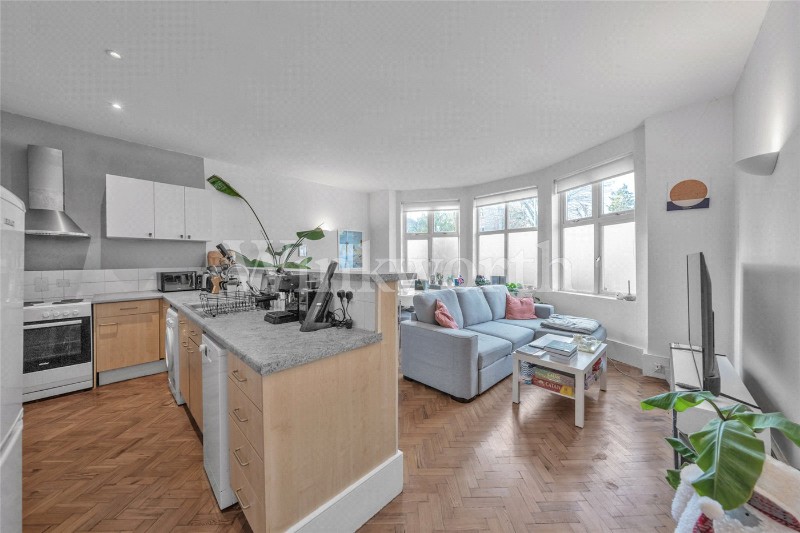 Woodstock Road, London, NW11