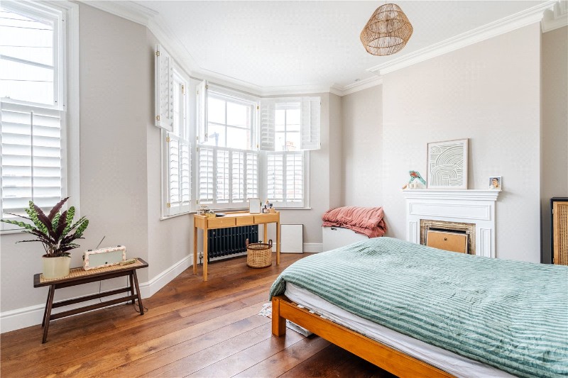 Endymion Road, London, SW2