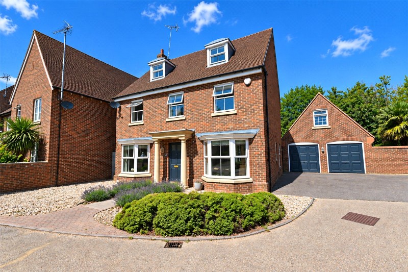 Otterbourne Walk, Sherfield Park, Sherfield On Loddon, Hook, RG27