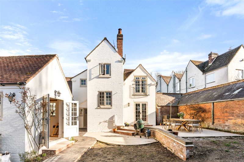 School Hill, Offchurch, Leamington Spa, Warwickshire, CV33