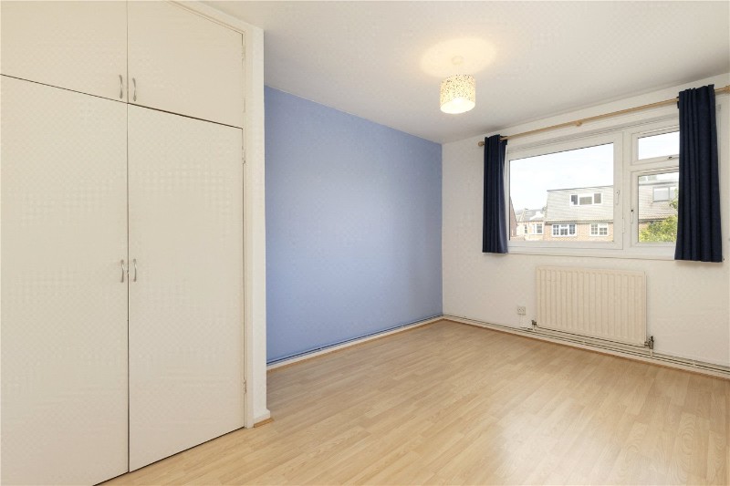Garton Place, London, SW18