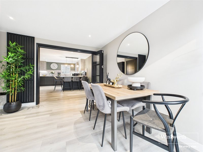 Gloucester Avenue, Shinfield, Reading, RG2