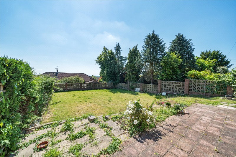 Oakland Avenue, Farnham, Surrey, GU9
