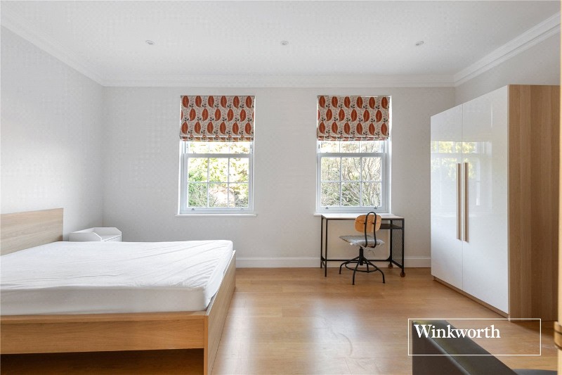 Charnwood Place, Whetstone, London, N20