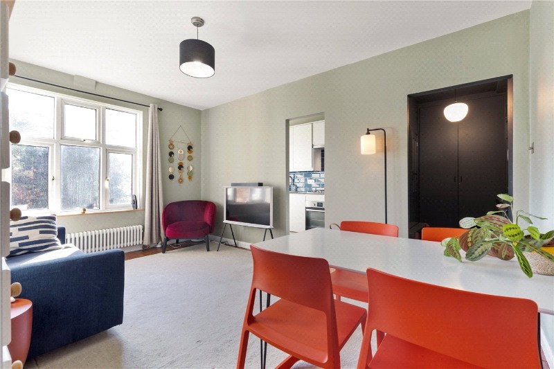 Brixton Hill, London, SW2