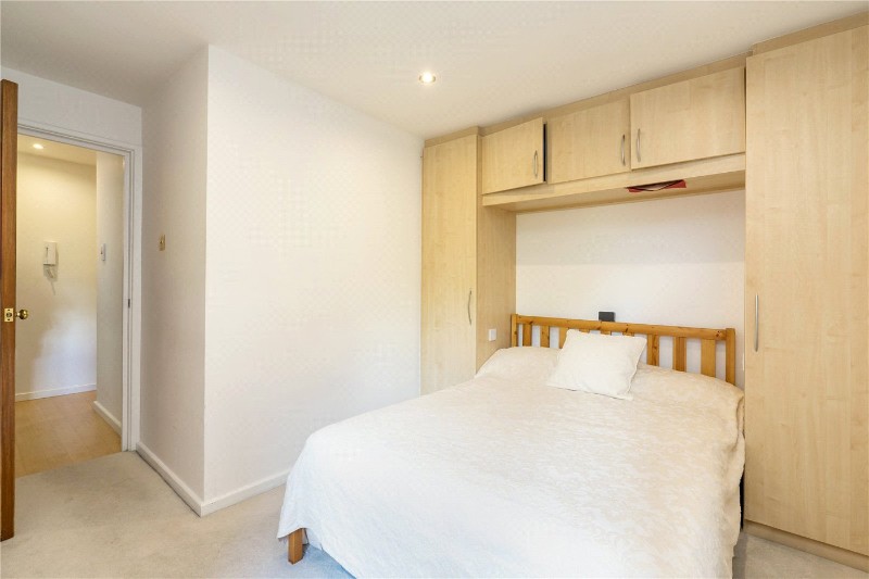 Britten Close, London, NW11
