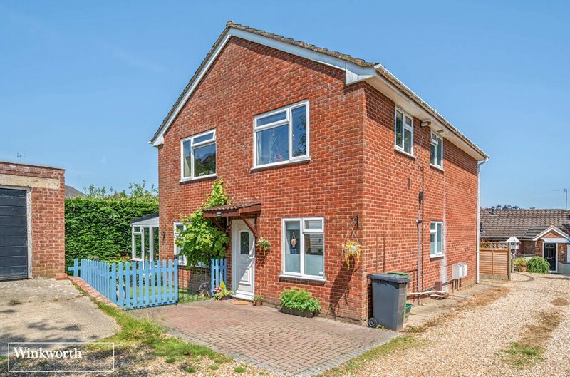 June Drive, Basingstoke, Hampshire, RG23