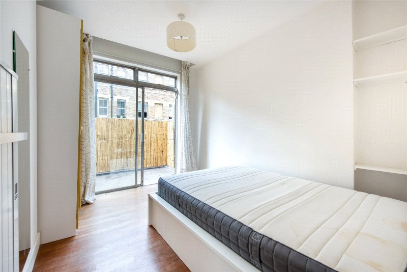 Westmoreland Terrace, London, SW1V