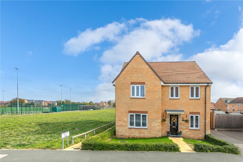 Fontwell Park Drive, Bourne, Lincolnshire, PE10