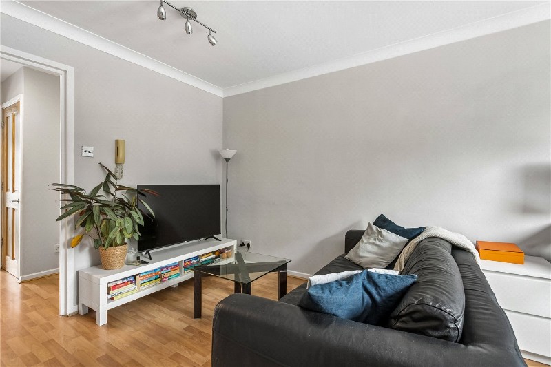 Tinniswood Close, London, N5