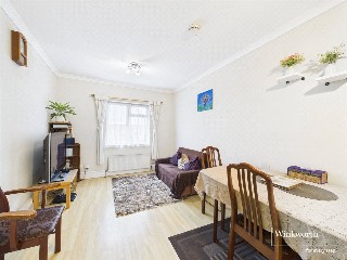 Dallas Road, London, NW4