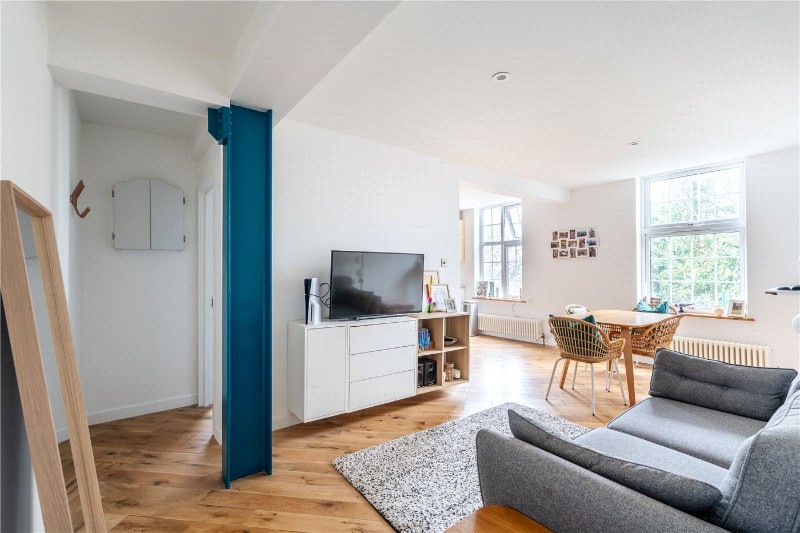 Streatham Hill, London, SW2
