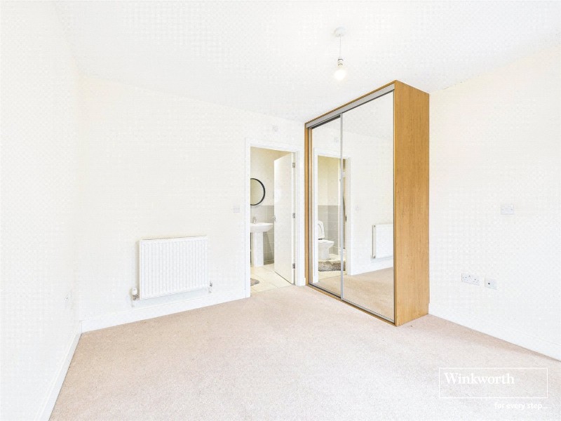 Haden Square, Reading, Berkshire, RG1